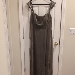 Elegant Sage Green Evening Dress